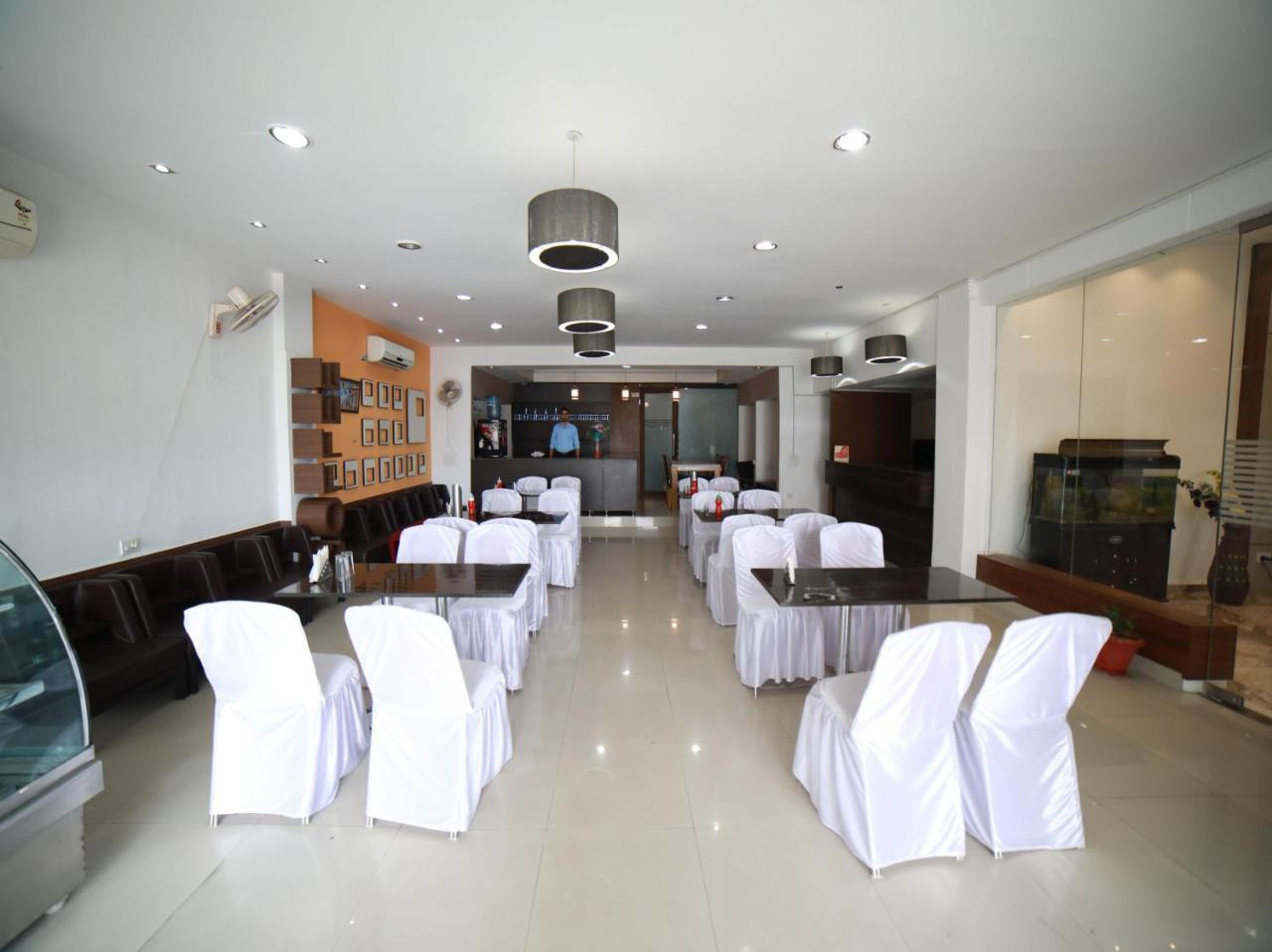 Oyo 15561 Corporate Villa ジャンムー エクステリア 写真