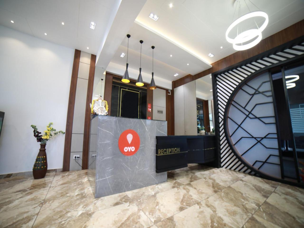 Oyo 15561 Corporate Villa ジャンムー エクステリア 写真