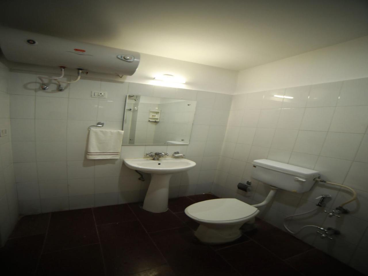 Oyo 15561 Corporate Villa ジャンムー エクステリア 写真
