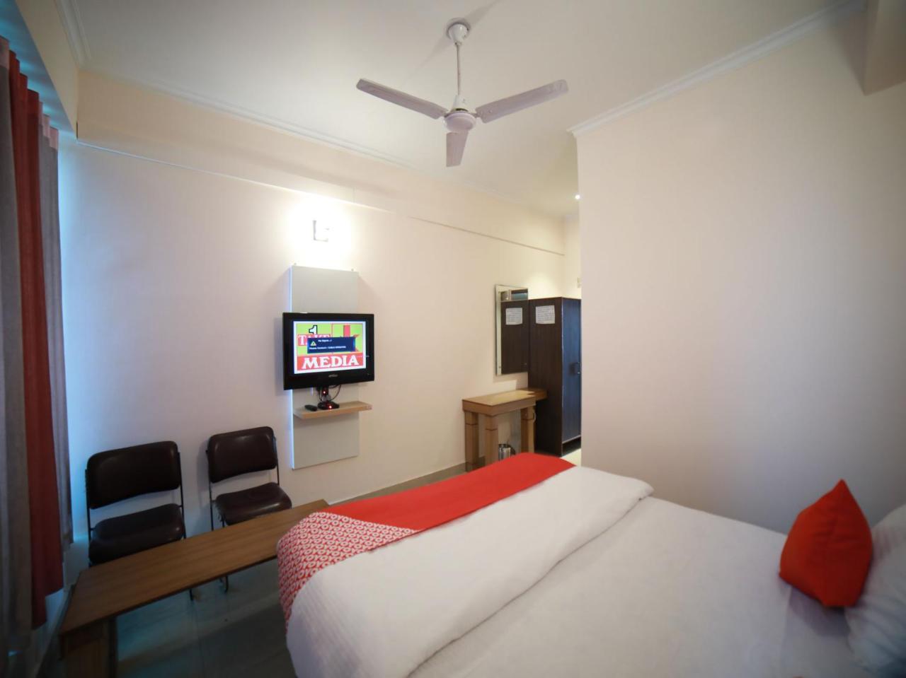 Oyo 15561 Corporate Villa ジャンムー エクステリア 写真
